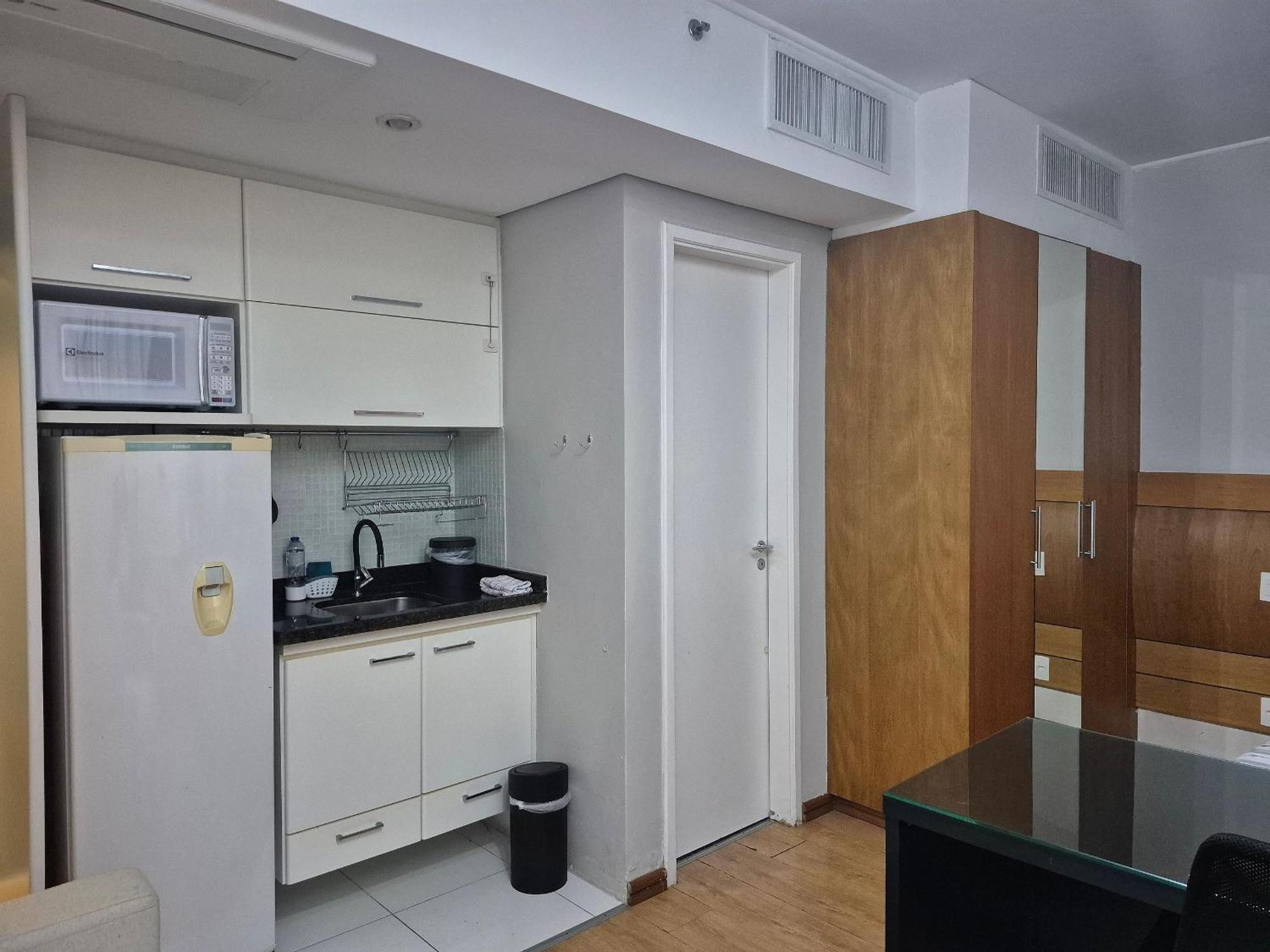 Flat Hotel Moema Com Piscina E Sofa Cama, Sao Paulo